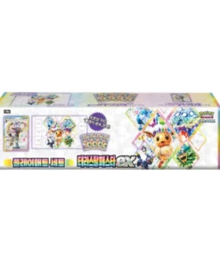 Prismatic Evolutions Premium Box Set (Koreanische Version) Warum die Prismatic Evolutions Premium Box so begehrt ist Das Prismatic Evolutions Premium Box Set zählt zu den visuell eindrucksvollsten und sammlerisch attraktivsten Pokémon-Sets der letzten Jahre. Die koreanische Version hebt dieses Set zusätzlich auf ein neues Niveau: Sie kombiniert internationale Exklusivität mit hoher Kartenqualität und starker Nachfrage in der Sammlergemeinde. 2025 ist der Pokémon-TCG-Markt nicht mehr nur durch englische oder japanische Produkte geprägt. Sammler weltweit suchen gezielt nach internationale Varianten, die seltener zu finden und oft wertbeständiger sind. Genau hier punktet die Premium Box Prismatic Evolutions (Koreanisch). Was ist die Prismatic Evolutions Premium Box Set (Koreanisch)? Das Prismatic Evolutions Premium Box Set gehört zur beliebten Prismatic Evolutions-Serie, die sich durch besonders farbige, prismenartige Karten, ikonische Pokémon und eine hochwertige Präsentation auszeichnet. Zentrale Merkmale des Sets Produkttyp: Premium Box Set Sprache: Koreanisch Serie: Prismatic Evolutions Fokus: Holo-/Prismeneffekte, seltene Pokémon Zielgruppe: Sammler, Enthusiasten, Investoren Diese Box ist nicht für den Massenmarkt produziert worden, sondern zielt auf eine anspruchsvolle, internationale Sammler-Community ab. Inhalt: Was dich in der Premium Box erwartet Während der genaue Inhalt je nach Veröffentlichung etwas variieren kann, sind Premium Box Sets in der Regel ausgestattet mit: mehrere Boosterpacks (koreanische Prismatic Evolutions) mindestens eine exklusive Promo-Karte hochwertige Collector-Karten mit Prismen-Effekt oft zusätzliche Extras wie Spielmatten, Münzen oder Token einzigartige koreanische Designs und Texte Diese Kombination macht die Box sowohl für´s Spielen als auch für´s Sammeln besonders attraktiv. Besonderheiten der koreanischen Version Koreanische Pokémon-Produktionen sind in der Sammlerszene sehr geschätzt. Sie zeichnen sich durch hochwertige Druckqualität, klare Kartenlayouts und teilweise regionale Variationen in Artwork oder Kartentext aus. Vorteile gegenüber europäischen Versionen geringere Verfügbarkeit in Europa attraktive, regionale Designs starke Nachfrage bei internationalen Sammlern oft höhere Preise bei versiegelten Exemplaren Gerade bei Prismatic Sets kommt die Farbintensität und Prismenspiegelung in der koreanischen Version besonders stark zur Geltung. Sammlerwert und Marktpotenzial 2025 Prismatic Evolutions ist bereits ohne regionale Besonderheit ein beliebtes Set. Die Premium Box bringt zusätzlich den Premium- und Exklusivitätsfaktor, der vielseitige Aufmerksamkeit erzeugt. Warum diese Box langfristig relevant bleibt starke Nostalgie durch bekannte Pokémon einzigartige Kartenoptik zieht internationale Käufer an koreanische Version als Sammlerstück rarer verfügbar steigendes Interesse an internationalen Editionen Versiegelte Premium Box Sets dieser Art gehören 2025 zu den stabilsten und wachstumsstärksten Segmenten im Pokémon-Sammelmarkt, insbesondere im Nischen- und internationalen Bereich. Öffnen oder versiegelt sammeln? Diese Frage ist entscheidend für Sammler und Investoren. Für Sammler: versiegelt aufbewahren Originalzustand maximieren höhere Wertsteigerungspotenziale Für Spieler: Inhalte schwerpunktmäßig zum Spielen verwenden beaufsichtigte Box-Öffnungen für Sammlerkarten Spiel- und Sammelerlebnis kombinieren Aus Wert- und Seltenheitsperspektive gilt: Versiegelt sammeln maximiert langfristigen Wert. Für wen ist das Set ideal? Diese Premium Box ist besonders geeignet für: internationale Pokémon-Sammler Fans von Prismatic Evolutions Investoren in Sammlermarkt-Produkte Sammler mit Fokus auf hochwertige Box Sets Pokémon-Enthusiasten, die regionale Varianten bevorzugen Wenn du deine Sammlung bewusst mit Premium-Nischenprodukten erweitern willst, ist dieses Set eine ausgezeichnete Wahl. Lagerung und Werterhalt Für langfristigen Sammlerwert sind folgende Maßnahmen empfehlenswert: trockene, dunkle Lagerung konstante Temperatur Originalverpackung unbeschädigt keine direkte UV-Einwirkung Schutzverpackung für zusätzlichen Schutz Der Zustand der Versiegelung ist einer der wichtigsten Faktoren für den späteren Marktwert. Interne und externe Verlinkung (SEO-Empfehlung) Sinnvolle interne Links Kategorie: Pokémon Internationale Boxen Kategorie: Prismatic Evolutions Produkte Kategorie: Koreanische Sammelboxen Blog: So bewahrst du Pokémon-Boxen richtig auf Vertrauenswürdige externe Quellen pokemon.com – Offizielle Pokémon-Website bulbapedia.bulbagarden.net – Pokémon-Datenbank Pokémon TCG Regeln – Offizielles Regelwerk Diese Verlinkungen stärken Vertrauen, Autorität und SEO-Relevanz. Fazit: Premium-Box mit internationalem Sammlerwert Das Prismatic Evolutions Premium Box Set (Koreanische Version) vereint ästhetische Karten, regionale Exklusivität und langfristiges Sammlerpotenzial in einem Produkt. Für 2025 gilt es als eines der spannendsten internationalen Pok